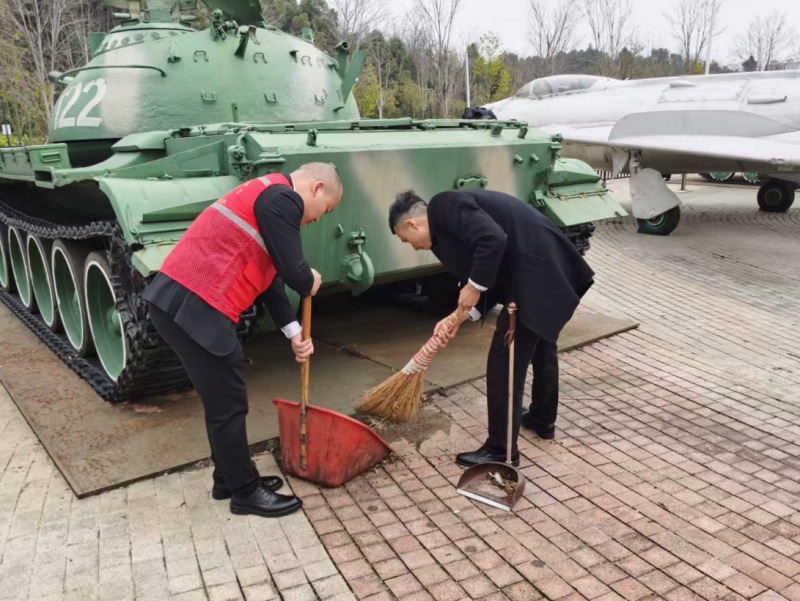 ���������´���ѧ�׷� ־Ը���������