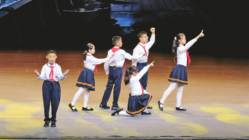 �׽졶������ѧ��˫���佱��������Ϫ��ѧ�����