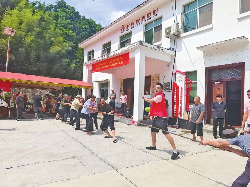 ����������������ڴ岿ǰƺ�ٰ���