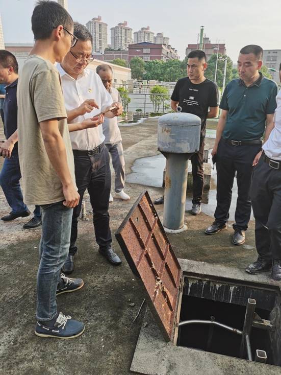 8e99ac4496bb8381fb294aa68a9c00a