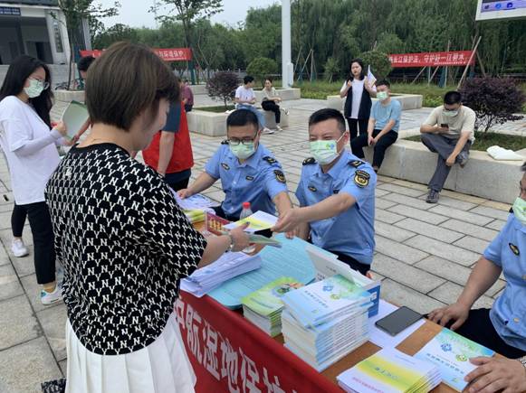 4a80b09e8fc027e47cfbe046528f27c