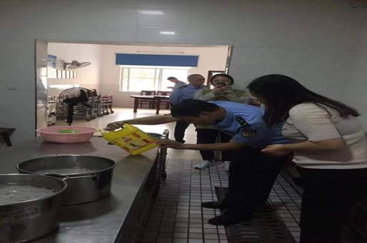 0f2b5e026f190e21e403ffe3dddd2e84_