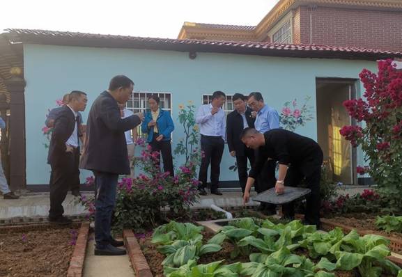 aa7c8ab0be72a7f985a21f4dd0d1975