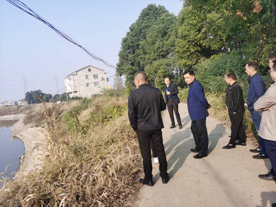 2b2fbcdafb1e29e83cc5ba14a836b86