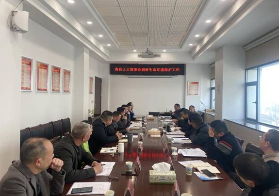 f68ea0cb59dad21153653822b62821e