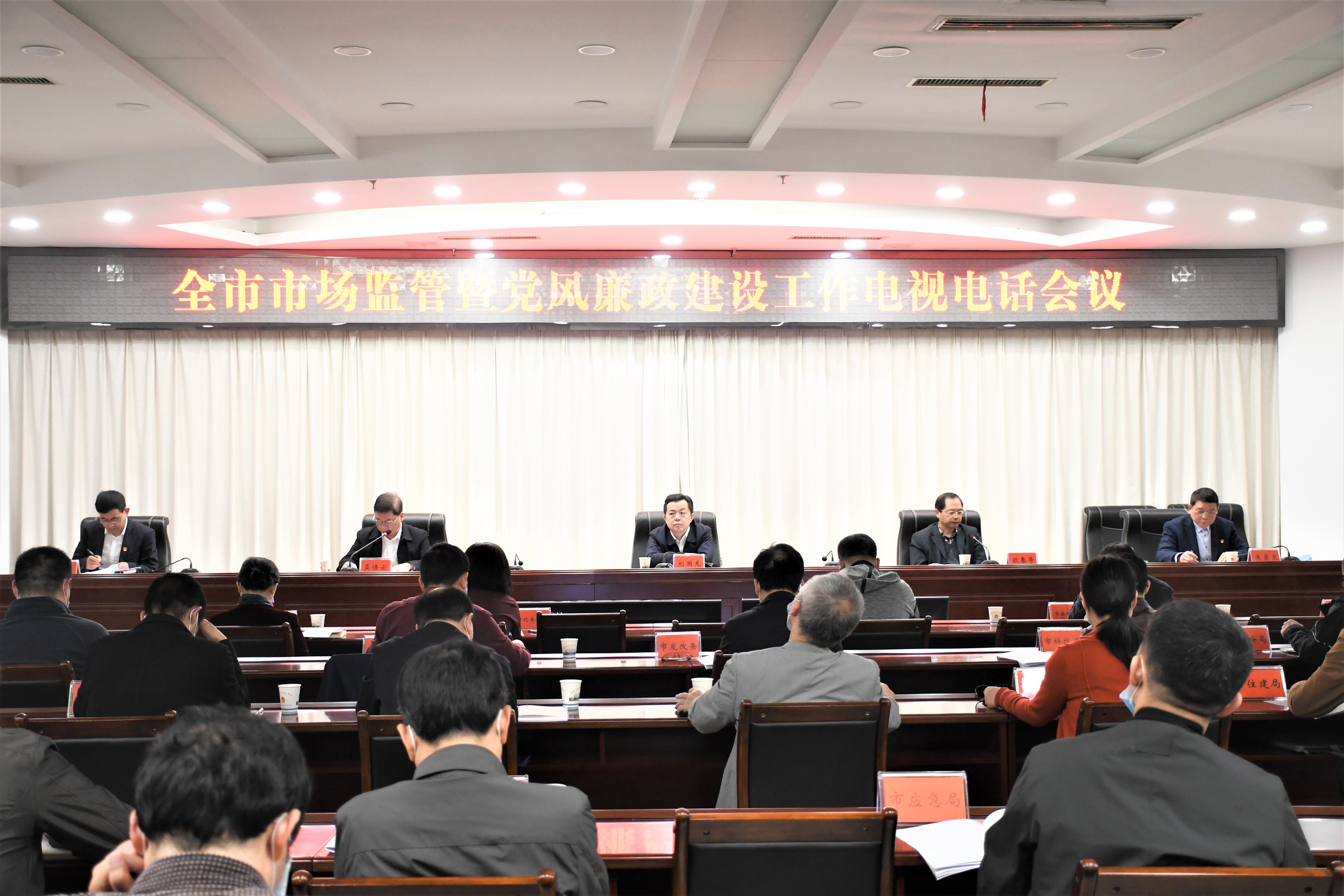 DSC_5188.JPG DSC_5188.JPG